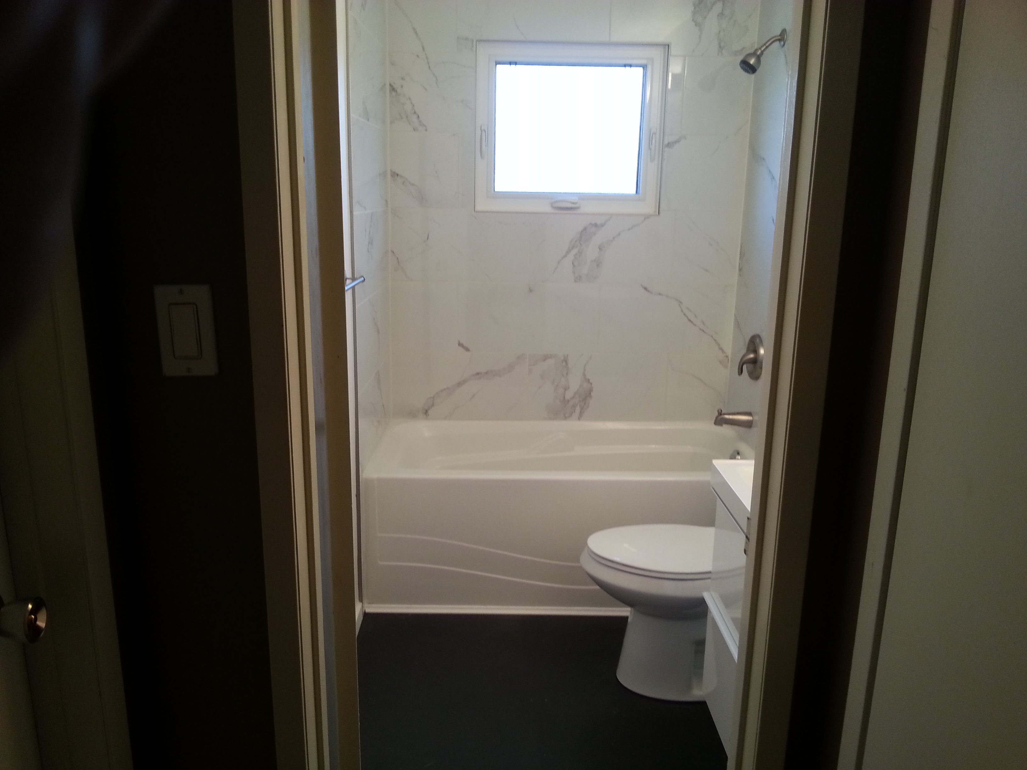 Marble walls for a bathroom renovation